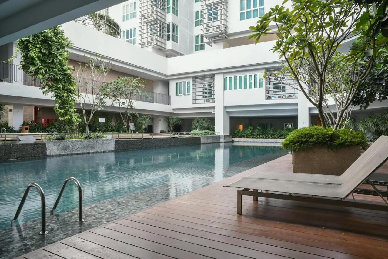 Mid Valley 1Km Away Verve Suites Old Klang Road 吉隆坡 外观 照片